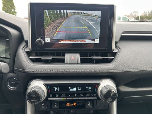 Certified 2025 Toyota RAV4 XLE image 21