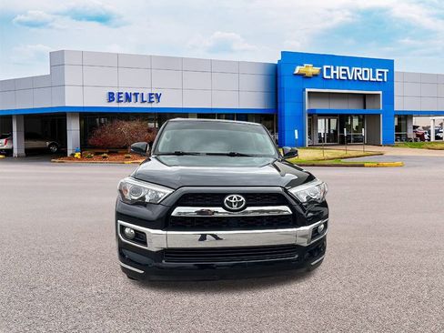 Used 2016 Toyota 4Runner SR5 image 8