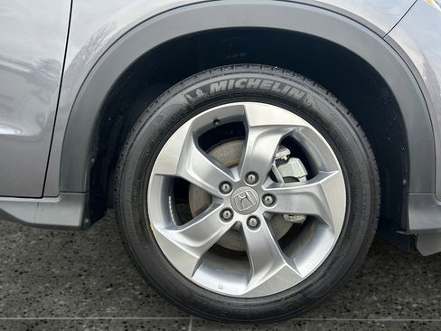 Used 2022 Honda HR-V LX image 9