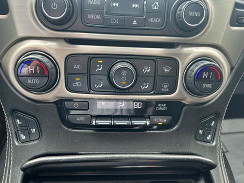 Used 2017 GMC Yukon Denali w/ Open Road Package AWD/4WD image 29