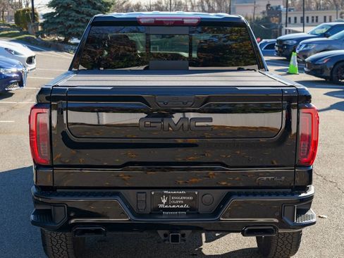 Used 2024 GMC Sierra 1500 AT4 w/ Technology Package image 7