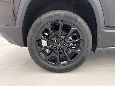 New 2026 GMC Terrain Elevation AWD/4WD image 9