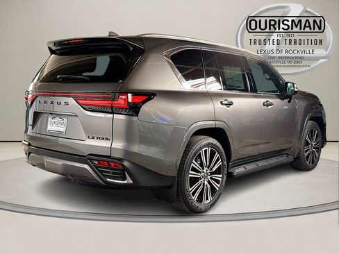 New 2026 Lexus LX 700h Luxury image 7