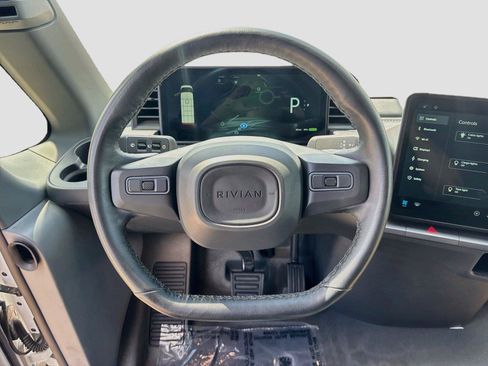 Used 2024 Rivian Delivery 500 FWD image 11