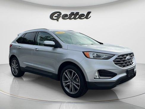 Used 2019 Ford Edge Titanium FWD image 3