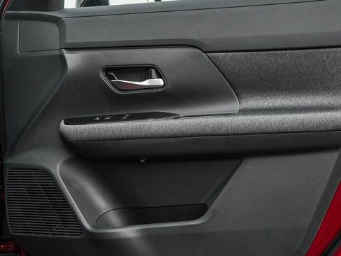 New 2026 Nissan Kicks SV w/ SV Premium Package AWD/4WD image 9