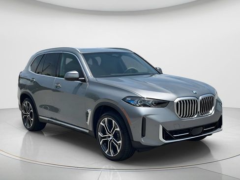 New 2026 BMW X5 sDrive40i w/ Climate Comfort Package RWD image 3