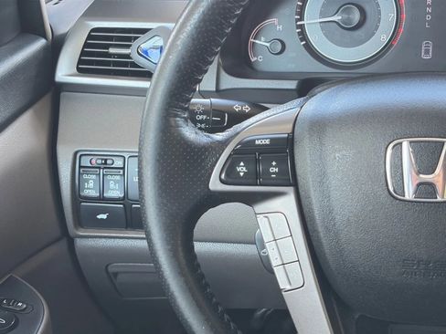Used 2014 Honda Odyssey EX-L image 31