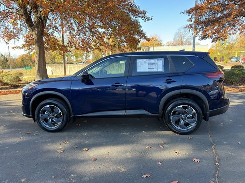 New 2026 Nissan Rogue SV w/ Cold Weather Package image 4