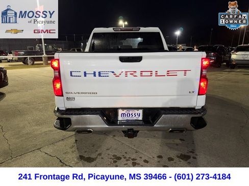 Used 2021 Chevrolet Silverado 1500 LT w/ Z71 Off-Road Package image 4