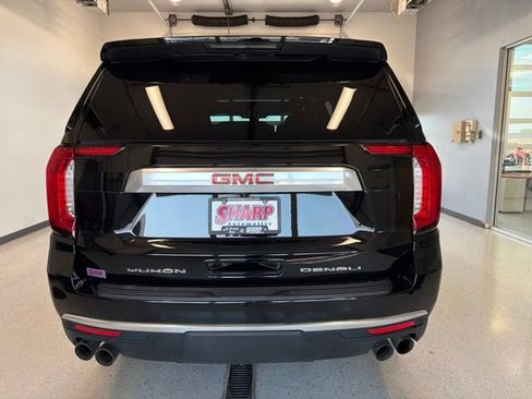 Used 2022 GMC Yukon Denali AWD/4WD image 8