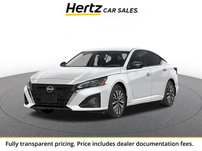 Used 2025 Nissan Altima 2.5 SV