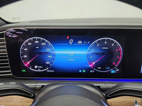 Certified 2025 Mercedes-Benz GLE 450 4MATIC Coupe image 10
