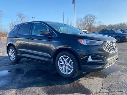 Used 2024 Ford Edge SEL image 14