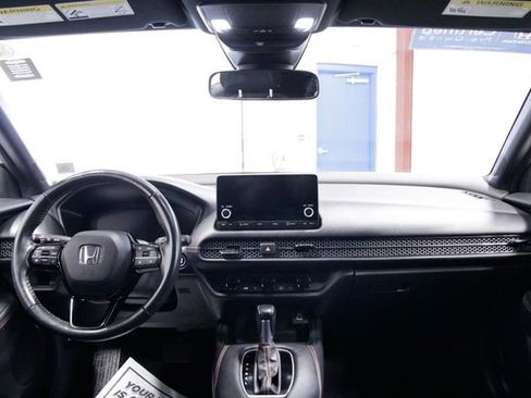Certified 2024 Honda HR-V Sport image 17