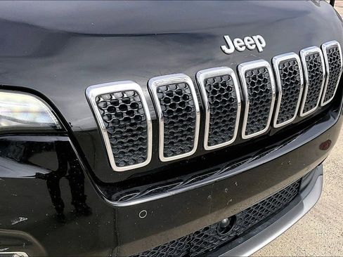 Used 2019 Jeep Cherokee Limited w/ Technology Group image 34