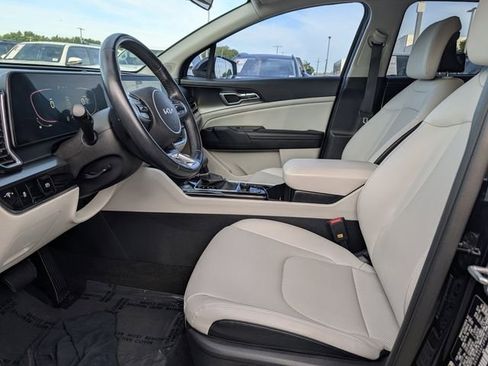 Used 2023 Kia Sportage EX FWD image 28