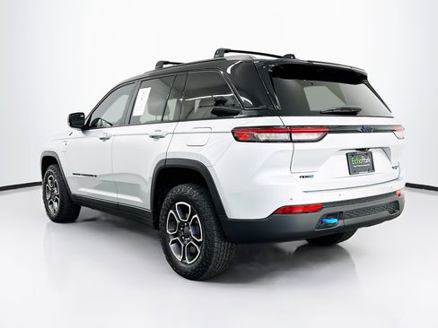 Used 2022 Jeep Grand Cherokee Trailhawk AWD/4WD image 5