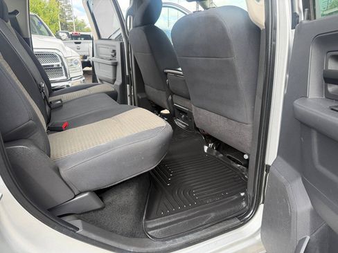 Used 2010 Dodge Ram 2500 Truck ST w/ ST Popular Equipment Group AWD/4WD image 23