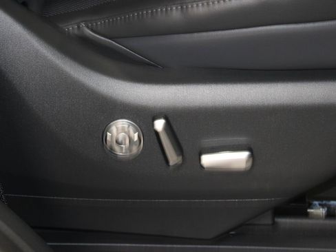 New 2025 Lincoln Navigator Reserve image 38