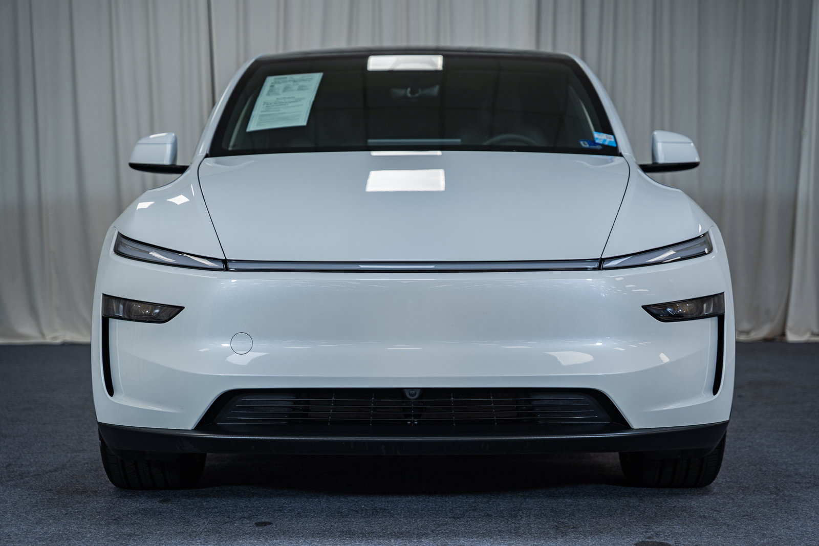 Used 2026 Tesla Model Y AWD image 2