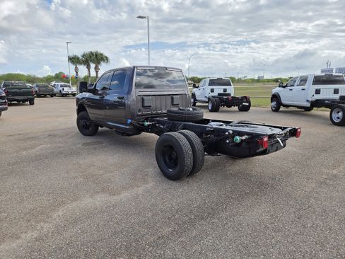 New 2026 RAM 3500 Tradesman AWD/4WD image 5