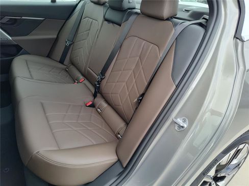 New 2026 BMW 530i w/ Premium Package RWD image 14