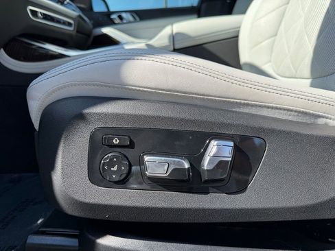 Used 2023 BMW X7 xDrive40i w/ Executive Package AWD/4WD image 12