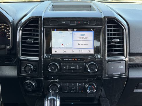 Used 2018 Ford F150 XLT w/ Equipment Group 302A Luxury AWD/4WD image 32