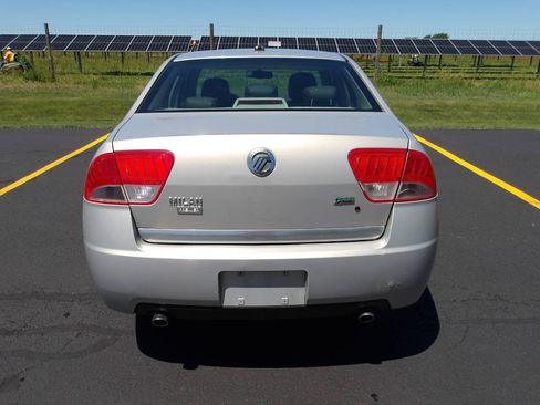 Used 2010 Mercury Milan Premier FWD image 4