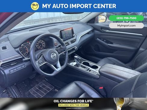 Used 2021 Nissan Altima 2.5 Platinum image 8