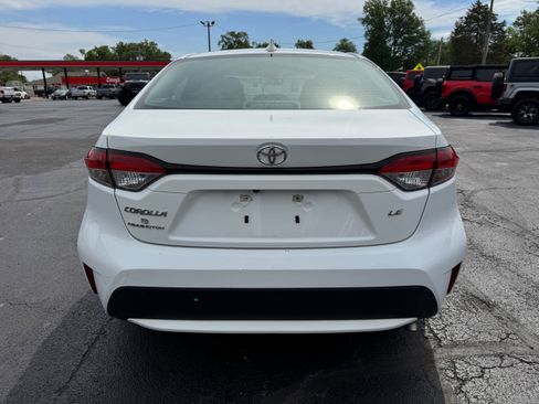 Used 2021 Toyota Corolla LE FWD image 6