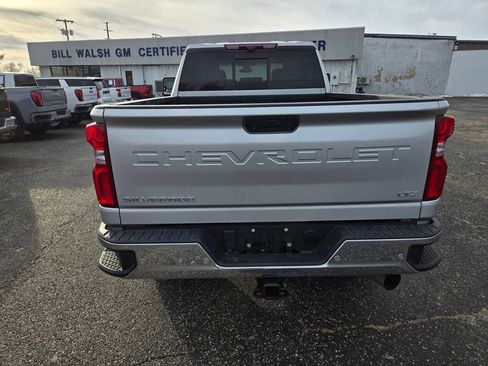 Used 2022 Chevrolet Silverado 2500 LTZ image 6