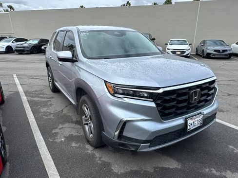 Used 2024 Honda Pilot EX-L image 2