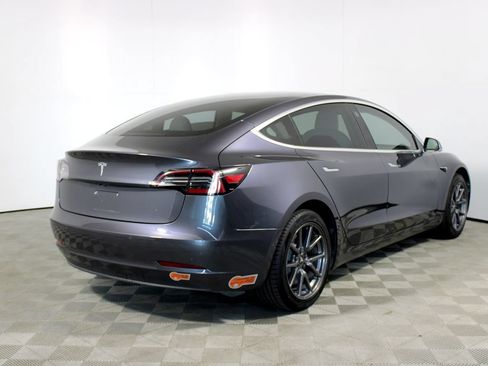 Used 2019 Tesla Model 3 Standard Range Plus RWD image 33