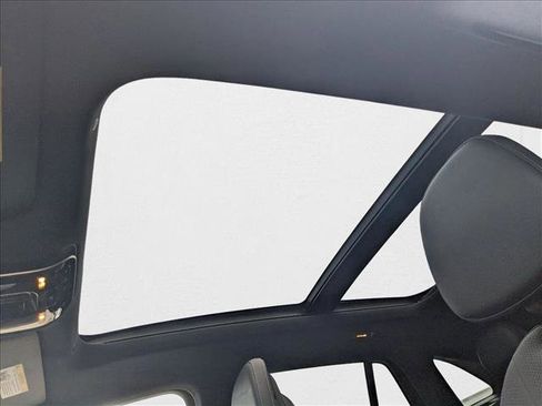 Certified 2023 Mercedes-Benz EQE 500 4MATIC SUV image 16