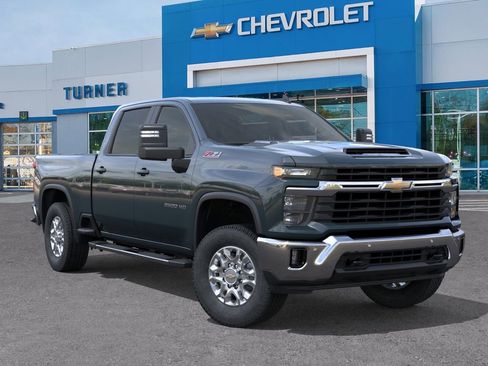 New 2026 Chevrolet Silverado 2500 LT w/ Safety Package AWD/4WD image 7