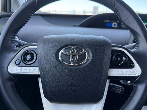 Used 2019 Toyota Prius Prime Premium image 35