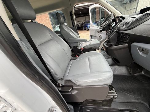 Used 2019 Ford Transit 350 XL image 15