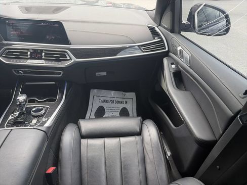 Used 2020 BMW X7 xDrive40i w/ M Sport Package AWD/4WD image 20