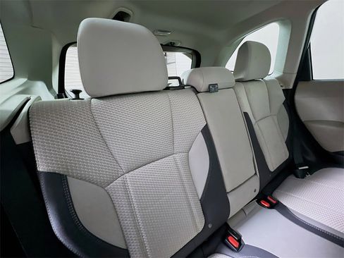 Used 2022 Subaru Forester Premium image 25