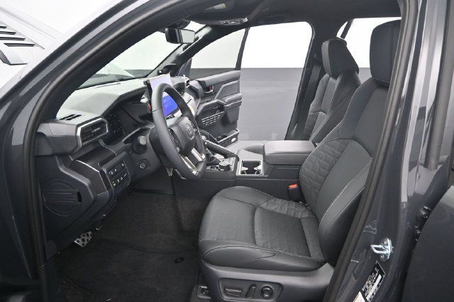 New 2026 Toyota 4Runner TRD Sport Premium AWD/4WD image 11