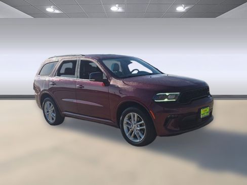 Used 2023 Dodge Durango GT image 6