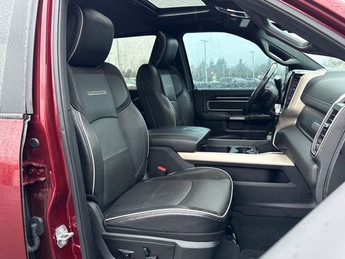 Used 2019 RAM 3500 Laramie image 29