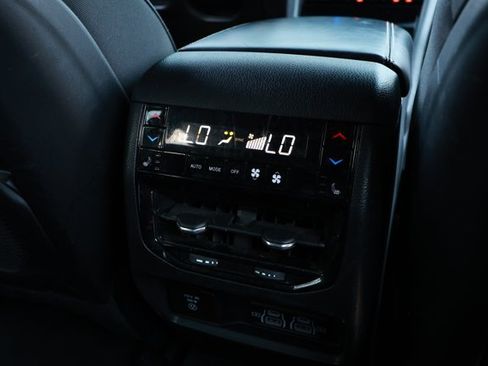 Used 2023 Jeep Grand Cherokee Overland w/ Adv Protech Group III AWD/4WD image 37