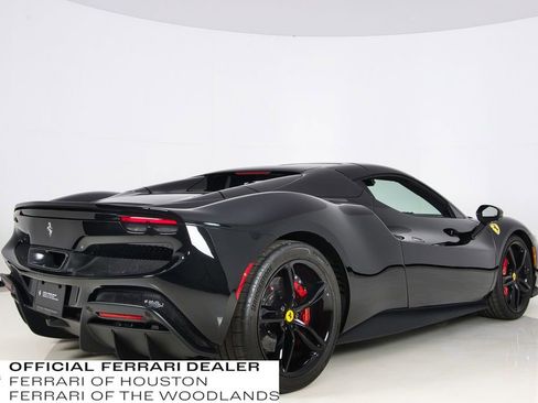 Used 2024 Ferrari 296 GTS image 32