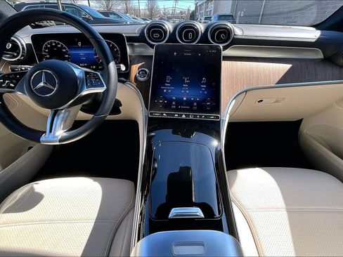Certified 2024 Mercedes-Benz GLC 300 4MATIC image 15