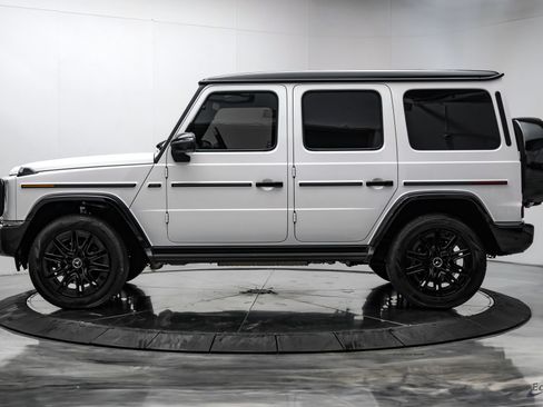 Used 2025 Mercedes-Benz G 550 image 7
