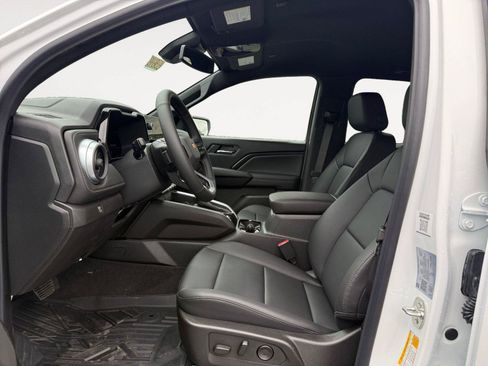 New 2026 Chevrolet Colorado LT w/ LT Convenience Package AWD/4WD image 10