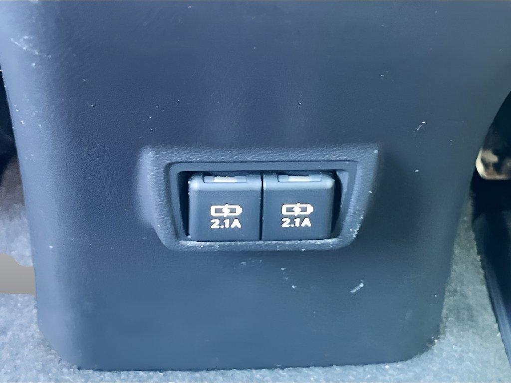 Used 2019 Lexus UX 200 F Sport w/ F Sport Premium Package FWD image 27